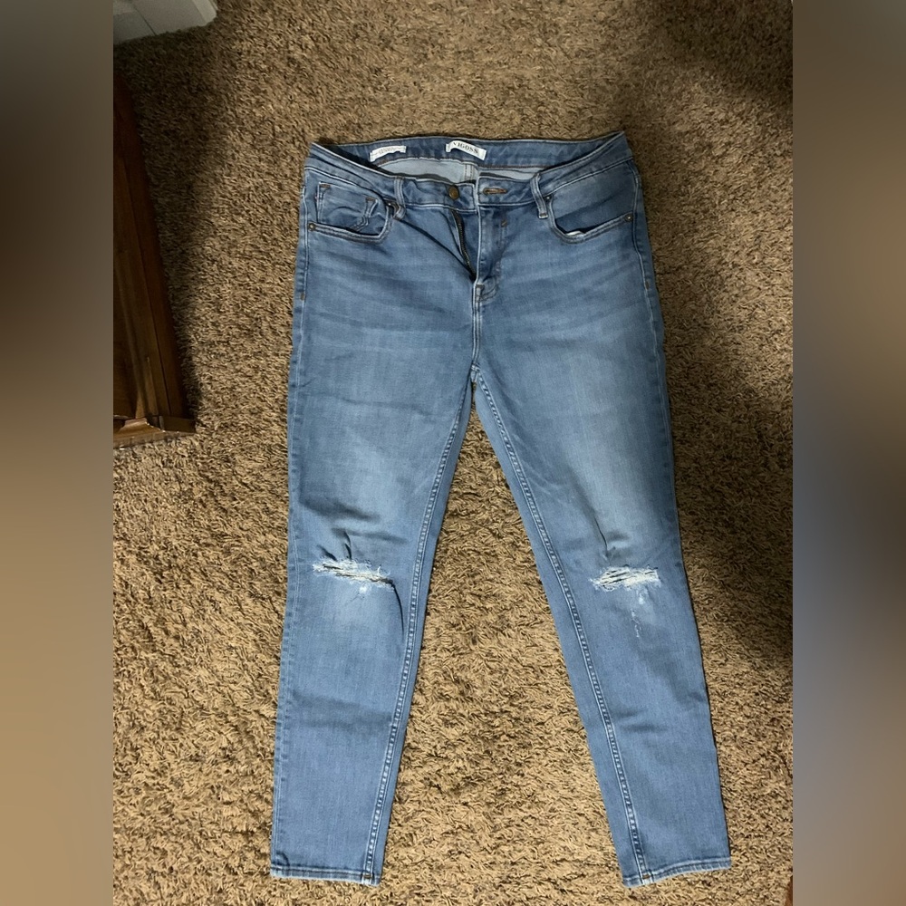 Vigoss Light Blue Distressed Skinny Jeans
